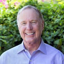 Max Lucado Net Worth, Income, Salary, Earnings, Biography, How much money make?
