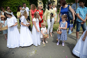 ,,Boże Ciało,,Parafia NMP.Matki Kościoła Świdnik 26.05.2016.fot.Mariusz Kiryła (1 z 1)-137.jpg