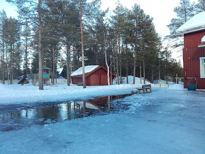 Photos of &Auml;k&auml;slompolon P&auml;iv&auml;koti