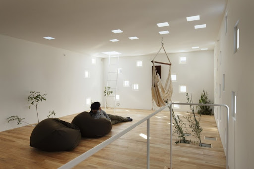 RoomRoom design by Takeshi Hosaka Architects