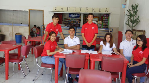 Colegio Juan Pablo II, 5 de Febrero 412-414, Centro, 37000 León, Gto., México, Escuela preparatoria | GTO