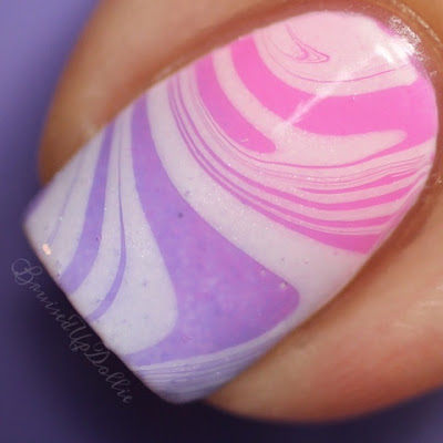 Colores de Carol watermarble topped gradient macro