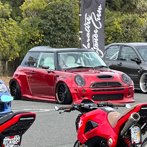 ミニ ハッチバック JCW