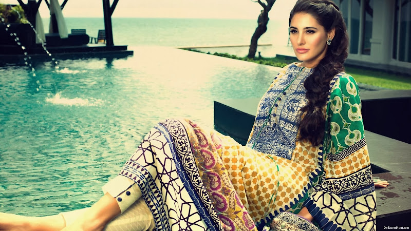 Nargis Fakhri Photos