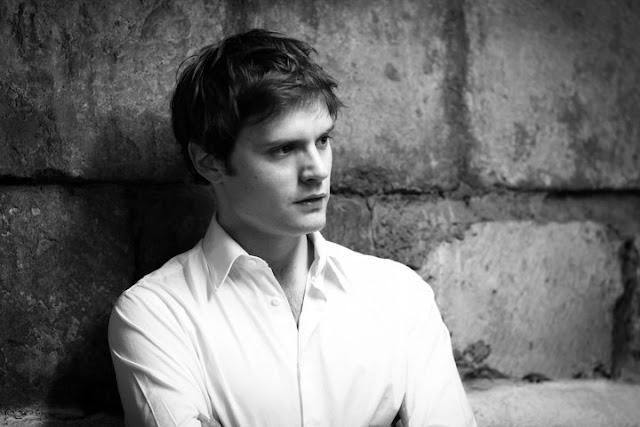 Hugo Becker Dp Profile Pics