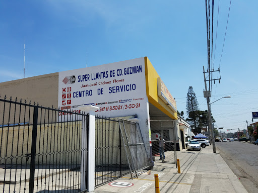 Súper Llantas de Ciudad Guzmán, Av Constitucion 271, Cd Guzmán Centro, 49000 Cd Guzman, Jal., México, Taller de reparación de automóviles | JAL