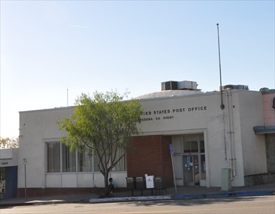 Post Office «US Post Office», reviews and photos, 2271 N Lake Ave, Altadena, CA 91001, USA