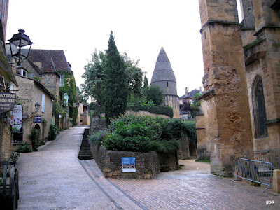 Sarlat-la-Caneda, Castelnaud la Chapelle, Beynac-et-Cazenac y La Roque-Gageac. - TOUR DE FRANCE. (31)