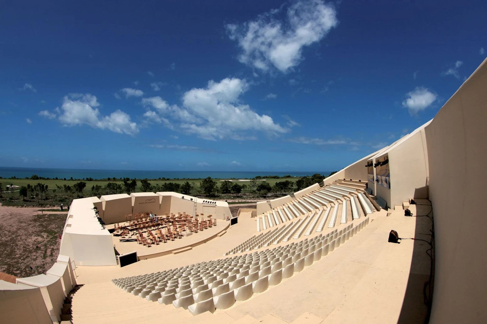 Mozarteum Brasileiro Theater by Valentiny HVP Architects