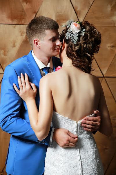 Wedding photographer Valeriya Zakharova (valeria). Photo of 30 November 2016