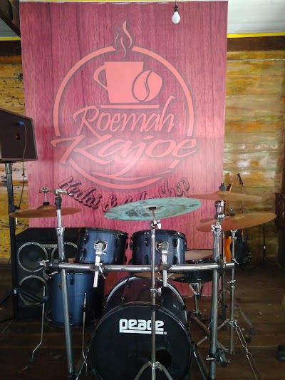 Photos of Roemah Kajoe, kedai and coffee shop