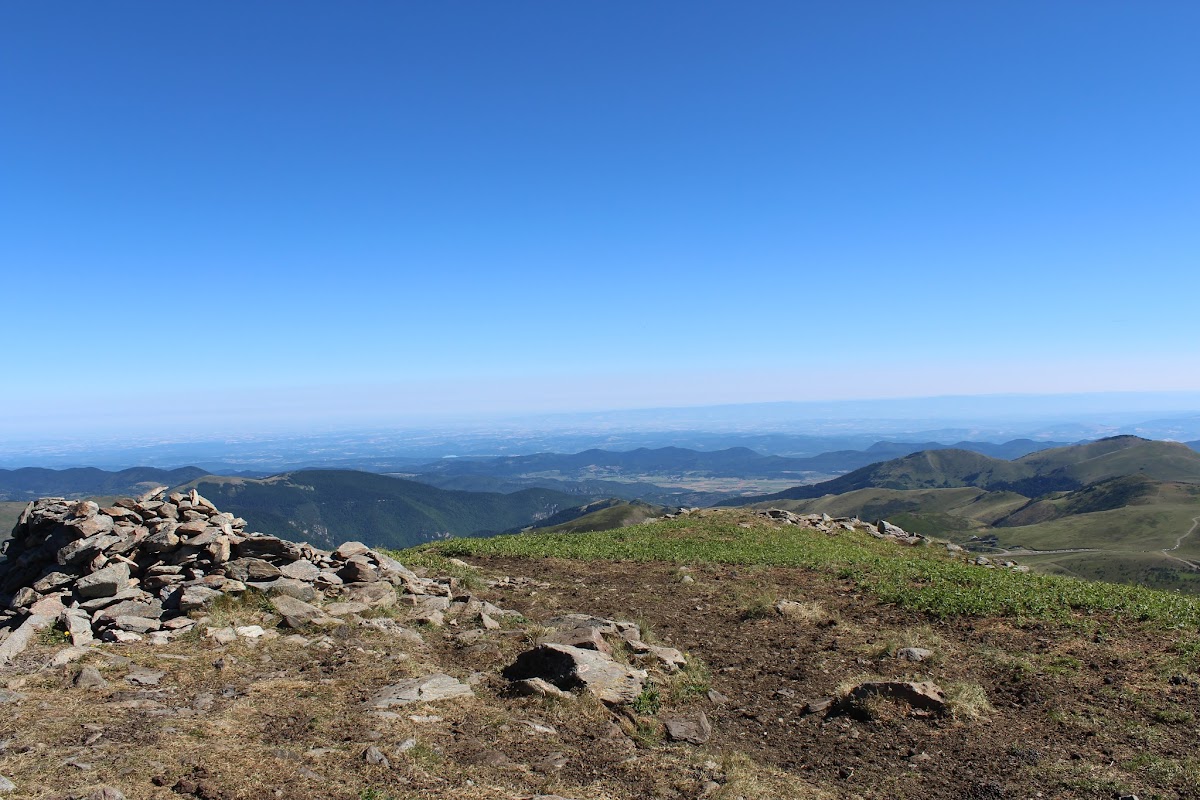 Le pic de Tarbesou, le lac Bleu et le lac Noir IMG_3572