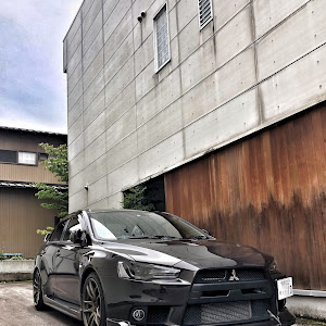 ランサーエボリューション X