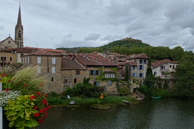 8. Cahors. Saint-Antonin-Noble-Val. Penne. Castelnau de Montmiral. - De viaje por Francia: diarios, viajes y excursiones en coche. (15)