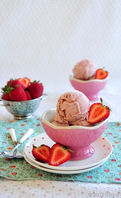 Roasted Strawberry Ice Cream