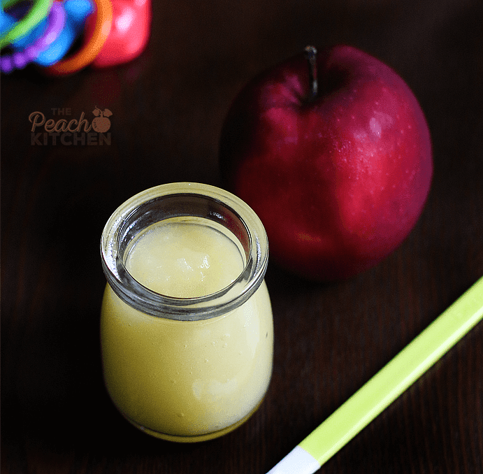 Homemade Apple Sauce for Twinkle