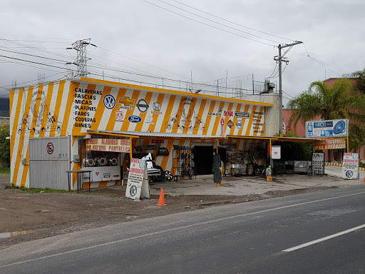 ACCESORIOS PARA AUTOS Y CAMIONES DEL SUR, -ACAPULCO KM, Carrera Nacional México - Acapulco 8, La Garita, Acapulco, Gro., México, Tienda de accesorios de camiones | GRO