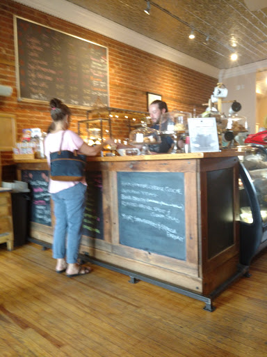 Coffee Shop «Raven’s Nest Coffee House», reviews and photos, 254 E Davis St, Culpeper, VA 22701, USA