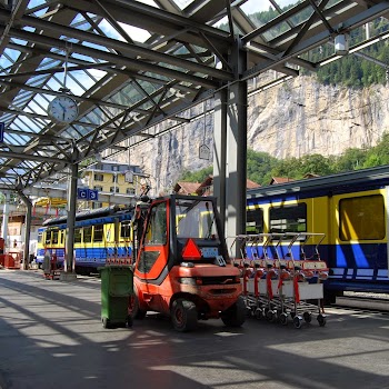 JUNGFRAUJOCH 04-08-2011 10-31-45.JPG