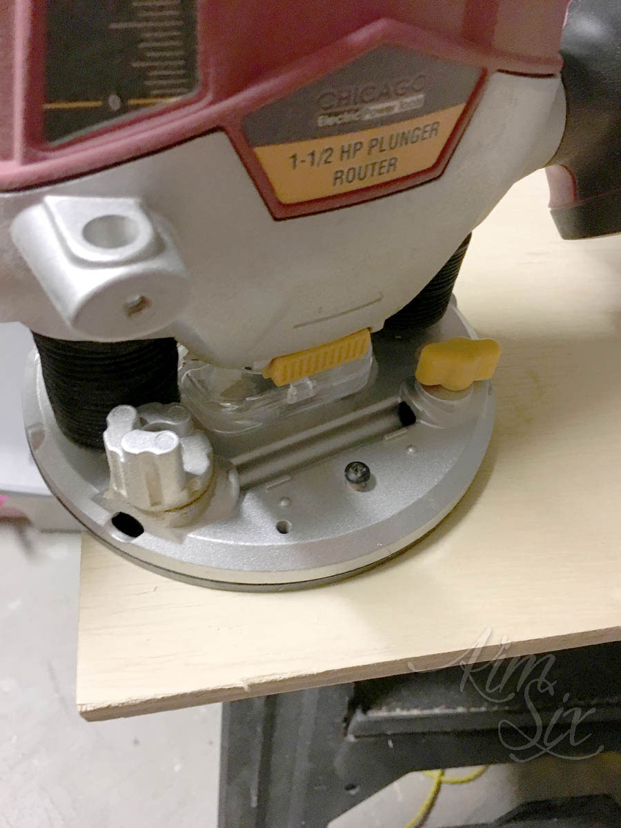 Using plunge router