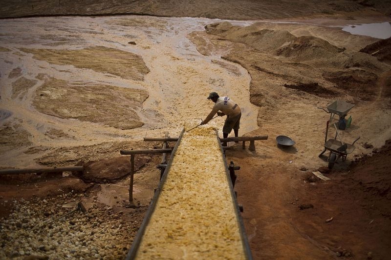 brazil-diamond-mine-areinha-7