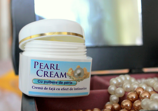 Pearl Cream de la Ayurmed. Review