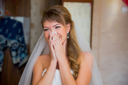 Fotógrafo de casamento Aleksey Babkin (babkinlex). Foto de 30 de junho 2016