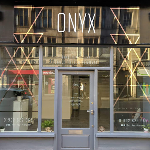 Onyx Body Piercing and Laser Tattoo Removal logo