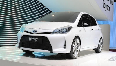 Toyota Yaris Hybrid в Женеве