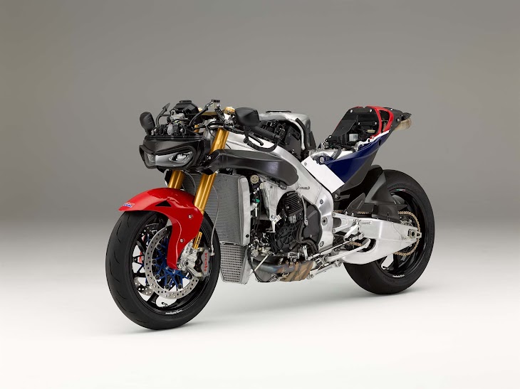 2016-Honda-RC213V-S-street-bike-08.jpg