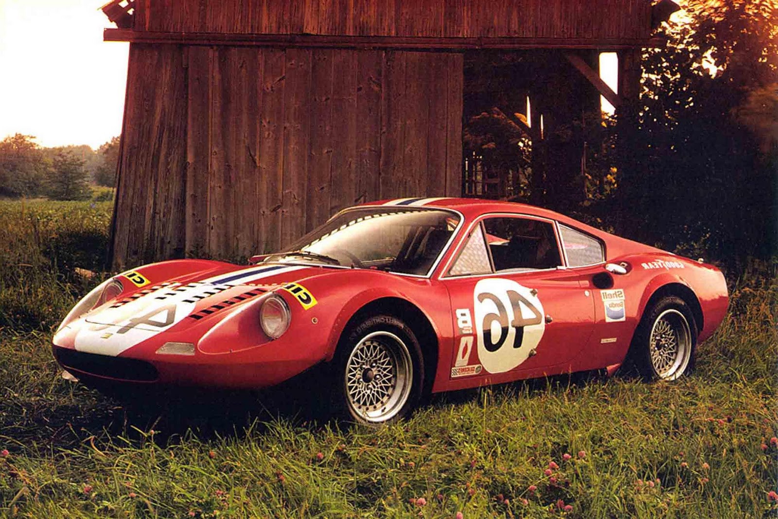 goodoldvalves: Ferrari Dino