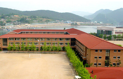 파일:external/www.posef.or.kr/kwang-school-img02.jpg