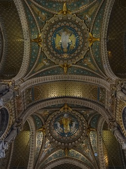 2018.08.24-048 intérieur de la basilique de Fourvière