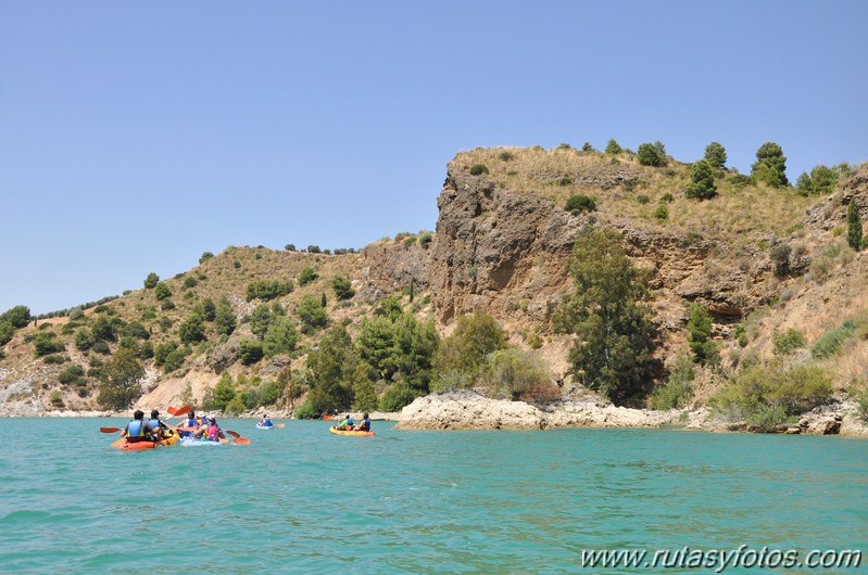 Kayak en el Embalse Conde del Guadalhorce