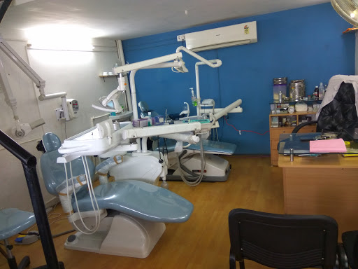 Manik Dental Clinic, Besides Om Shanti Niketan School, Main Road, Mowa, Raipur, Chhattisgarh 492001, India, Dental_Clinic, state WB