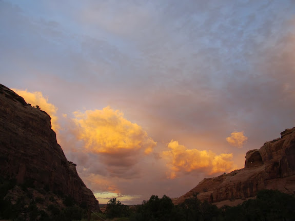 Sunrise in Bride Canyon