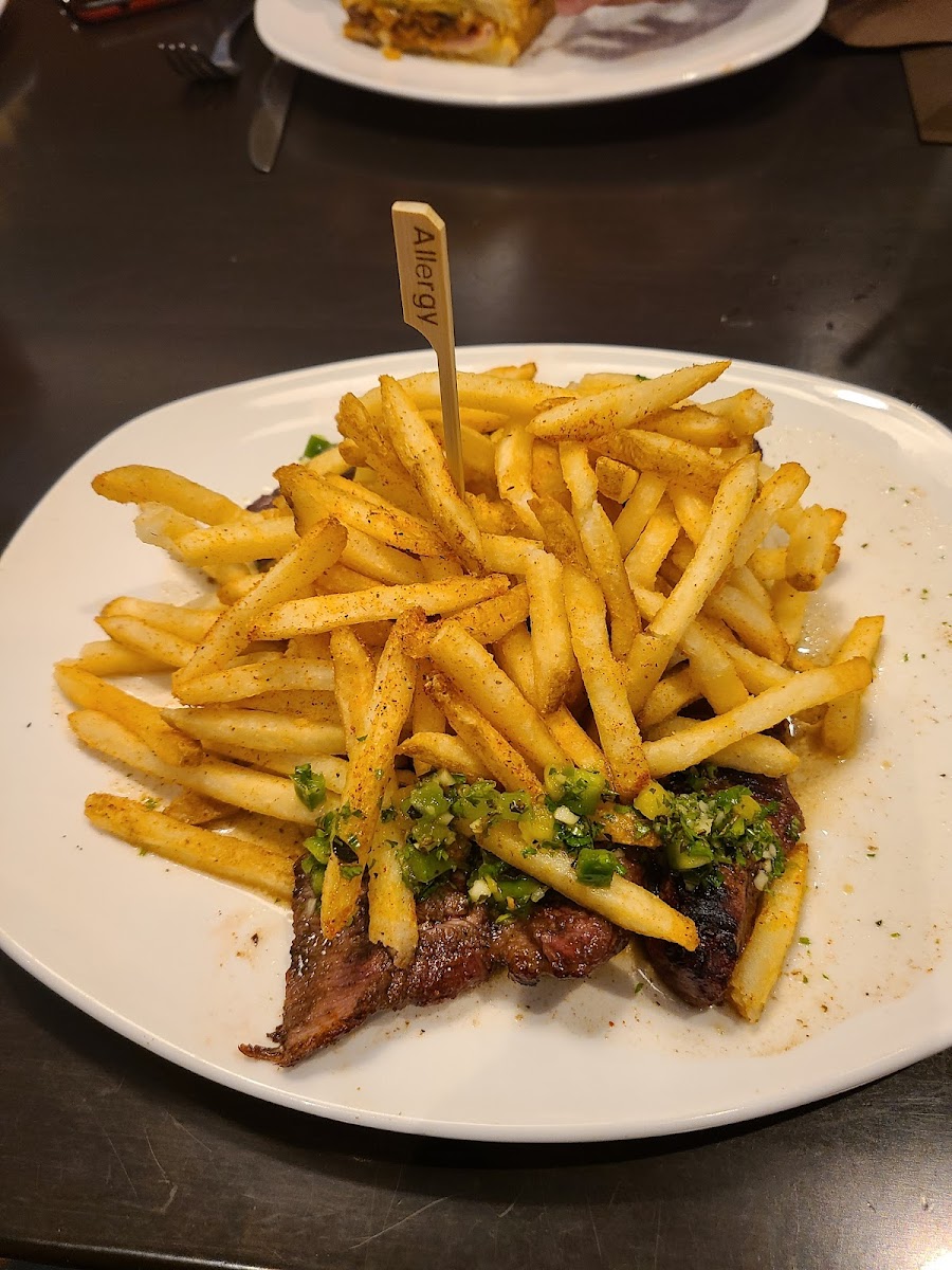 Chimichurri steak