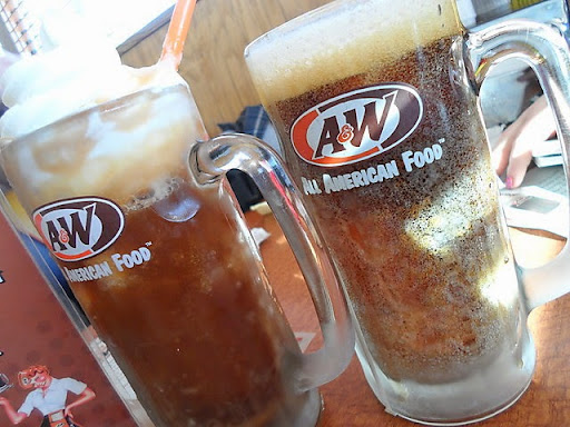 Fast Food Restaurant «A&W», reviews and photos, 1467 Southfield Rd, Lincoln Park, MI 48146, USA