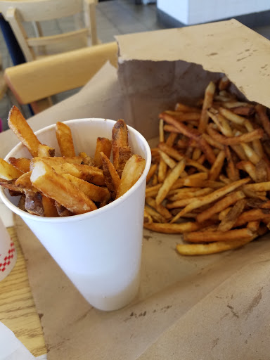 Fast Food Restaurant «Five Guys», reviews and photos, 7668 Mall Rd, Florence, KY 41042, USA