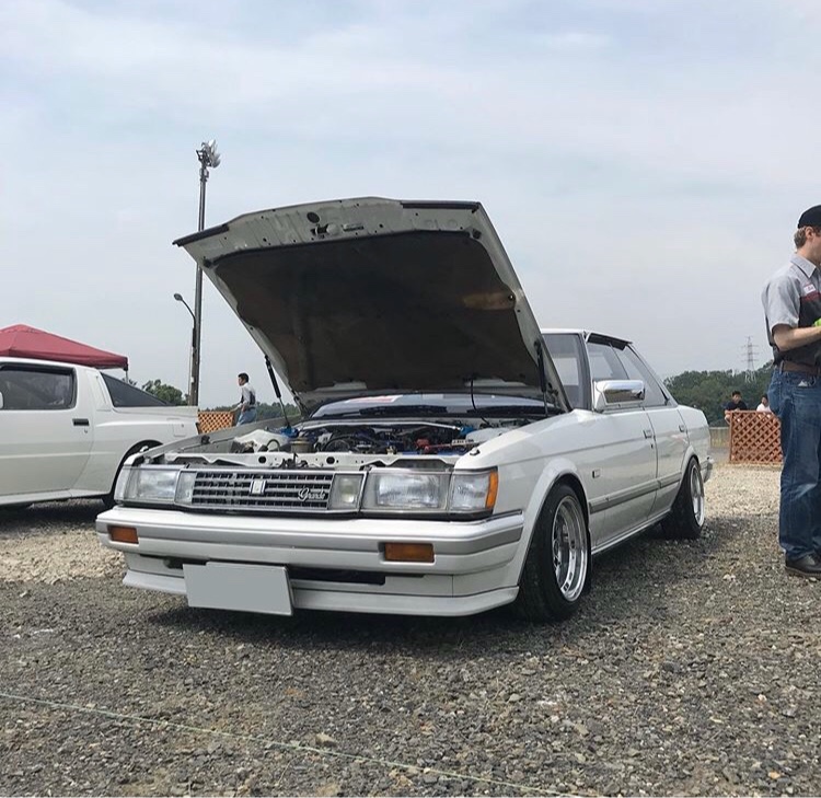 マークIIの車高調・ハチマルヒーローに関するカスタム事例の投稿画像1枚目