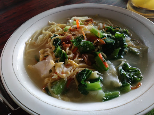 mie kuah, mie rebus, mie godog warung pak lanjar