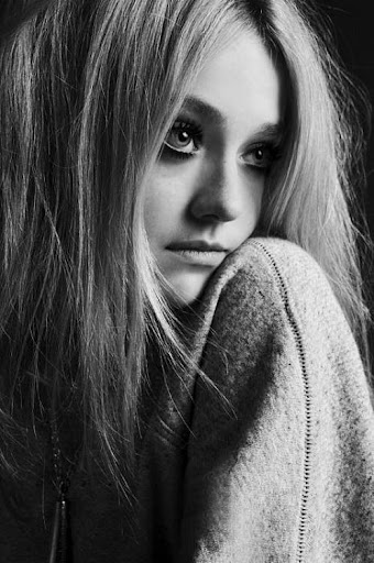 dakota fanning 12 Dakota Fanning explains her secret to success (20 photos)