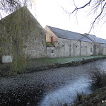 Site musée national de Port Royal des Champs : ferme et plan d'eau