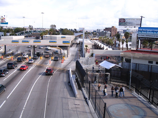 Garita El Chaparral, Canalización Rio Tijuana s/n, Federal, 22010 Tijuana, B.C., México, Puesto fronterizo | BC