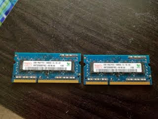 Certified Apple Samsung 8GB MacBook Pro 2X4GB DDR3-1333 SODIMM 1333MHz RAM Memory Kit. 2 Pieces 4GB 204 pin 256x72 1.8v PC3-10600 for 2011 2.0 2.2 2.3 and 2.7GHz MacBookPro8,1 MacBookPro8,2 MacBookPro8,3 MC700LL/A MC724LL/A MC21LL/A MC723LL/A MC725LL/A i5 i7 models. Mac RAM Direct is a Tier One ...