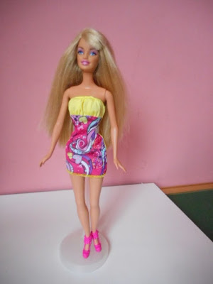 Boneca Barbie Mattel Original Fashion - Vestido Amarelo