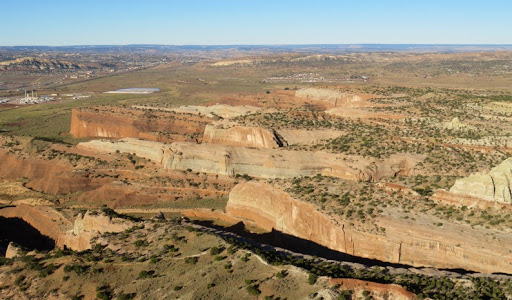 BallooningatRedRock-22-2015-10-13-10-23.jpg