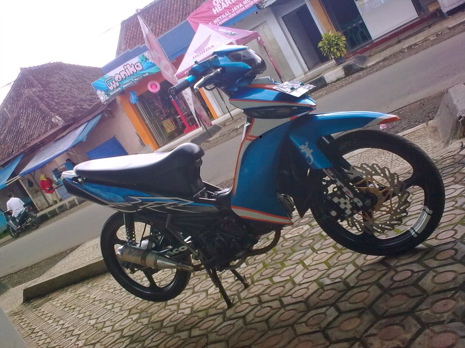 88 Foto Modifikasi Motor Vega Zr Biru TeaModifikasi