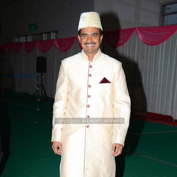 CV Anand during the Iftaar party hosted by K Chandrashekar Rao.