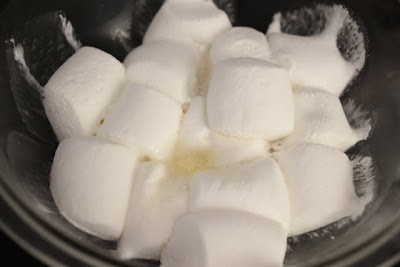 photo of the marshmallows and butter in a bowl